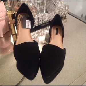 Pointy flats black suede shoes